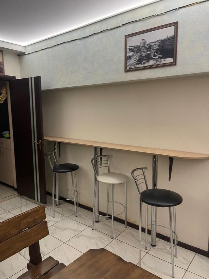 Vip "Hostel Ok Hotel" Kiev Luaran gambar